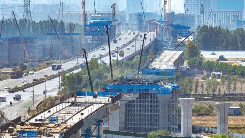 济南凤凰黄河大桥南延工程力争明年6月底前全线竣工通车