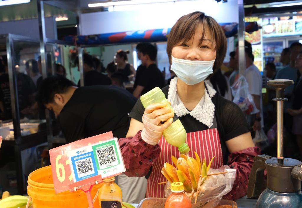 夜经济2.0 让“秩序感”融入“烟火气”