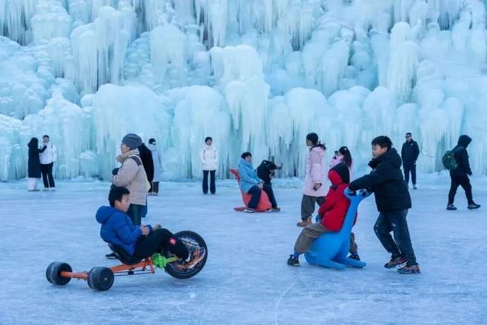 潮玩全家总动员，在济南这么玩儿