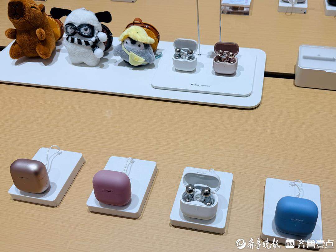 从“听个响”到“戴出范儿”,开放式耳机成电子消费新宠