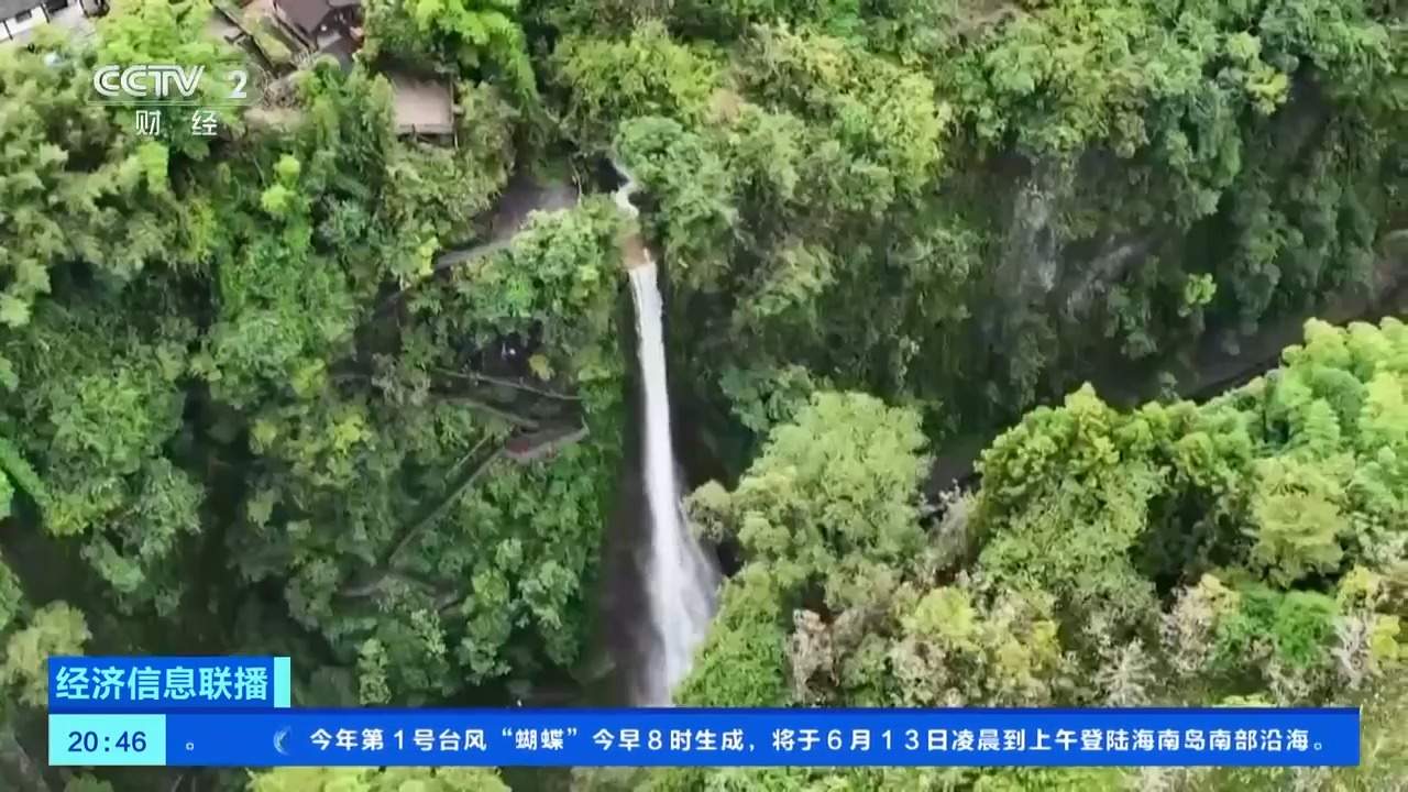 “考后经济”升温 这届高考生考完当晚就去旅游了
