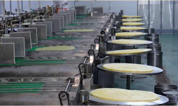 从泰安走向全国！煎饼“卷”出新花样丨青春思政课