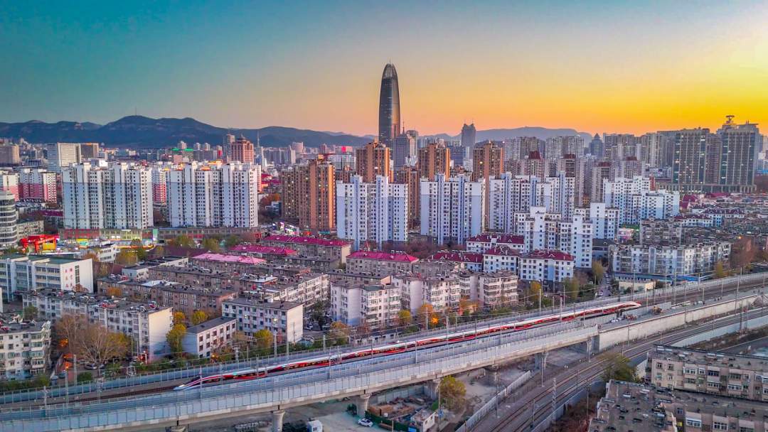 济南站到大明湖站，这条铁路顺利开通！