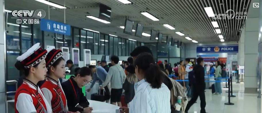 从“过境游”到“深度游” 中国国际航线网络拓展带动入境游消费增长