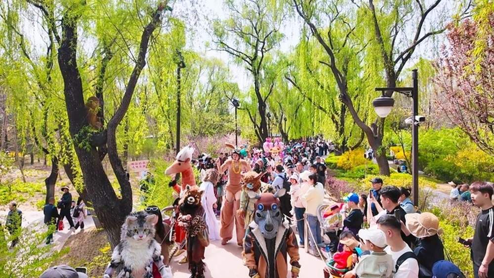 这个假期，家庭游、亲子游成济南游园主力军