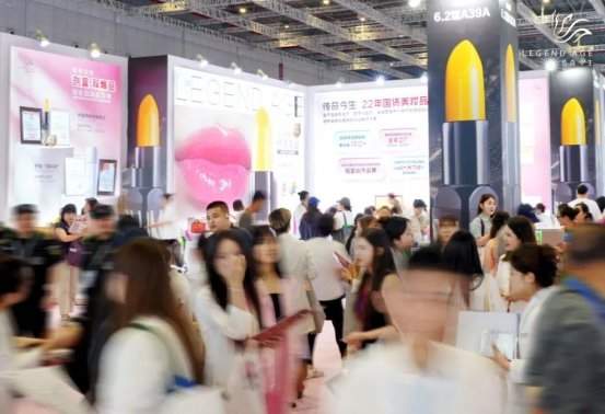 让美绽放 步履不停