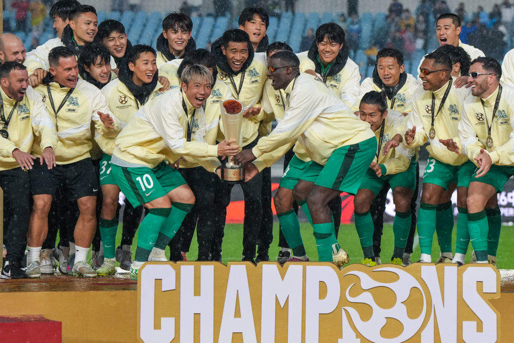 北京国安时隔22年再夺超级杯冠军