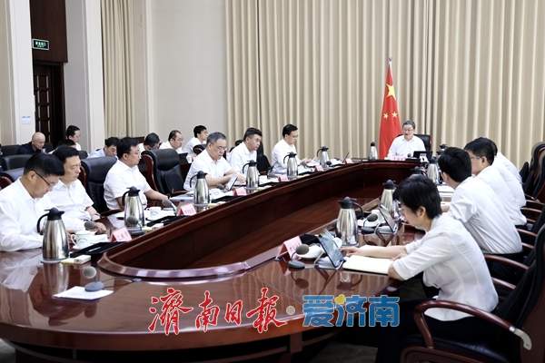 于海田主持召开市政府常务会议 研究安全生产等事项