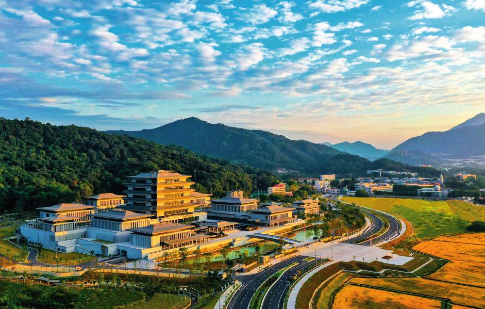 瞭望·第一学习|“两个结合”的前提是彼此契合