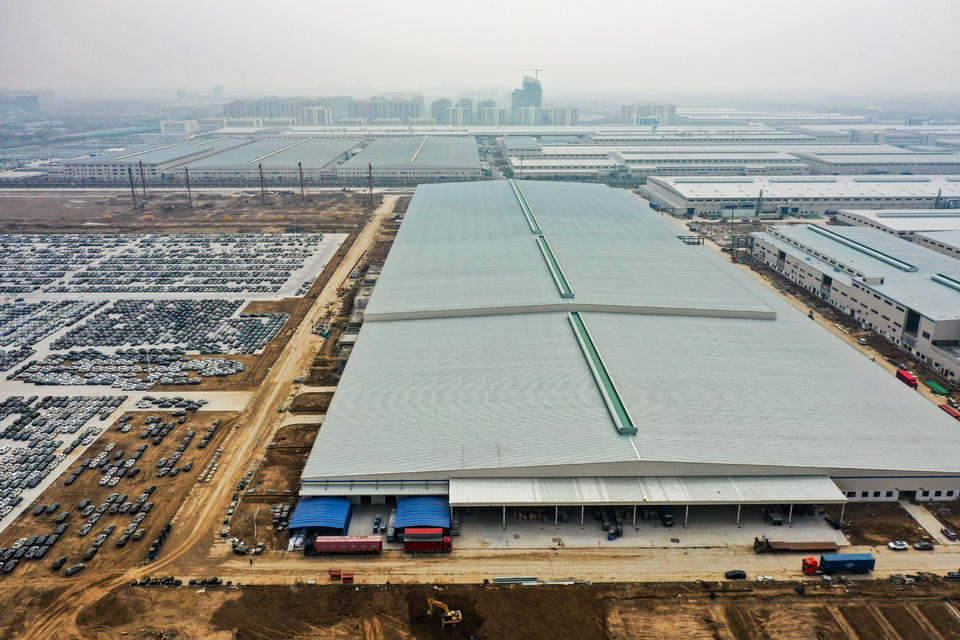 比亚迪济南基地新厂区加快建设，部分新厂房即将启用