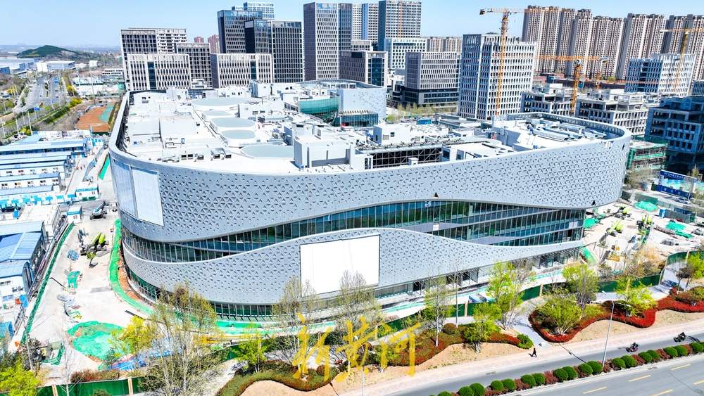 济南第四座万达广场“揭面纱” 