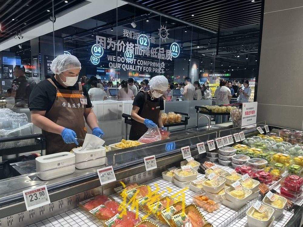 济南超市细分战：品牌各抢 “专属客”，谁能拿捏两代人？