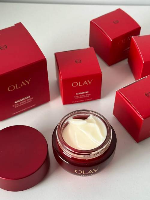 别再问抗老成分选什么好！这篇专为“垮脸”设计，让你从根源解决松弛下垂