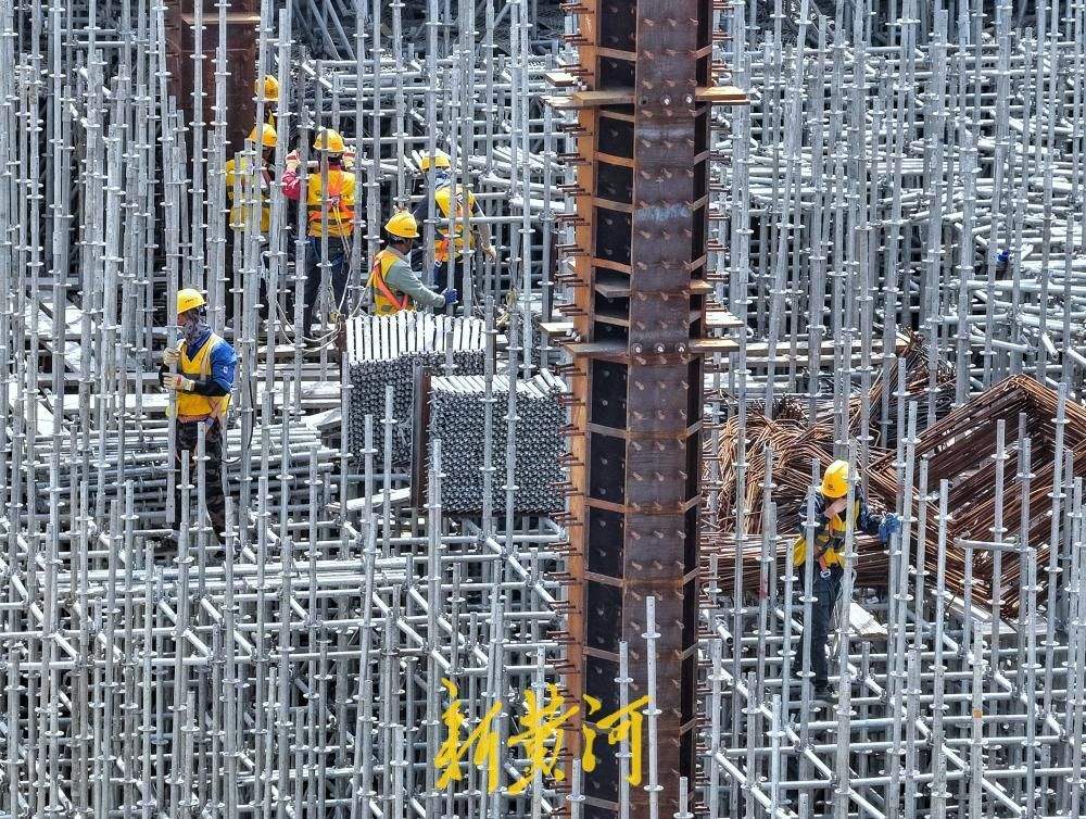 烟台南站站房建设冲出正负零