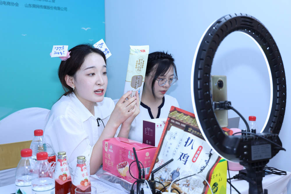 30余名主播决赛角逐!济南市第二届乡村振兴人才直播电商技能大赛圆满收官