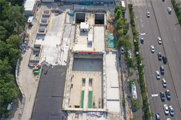 项目强省会｜济南地铁4号线泉城公园站：最“浅”车站施工进入后段