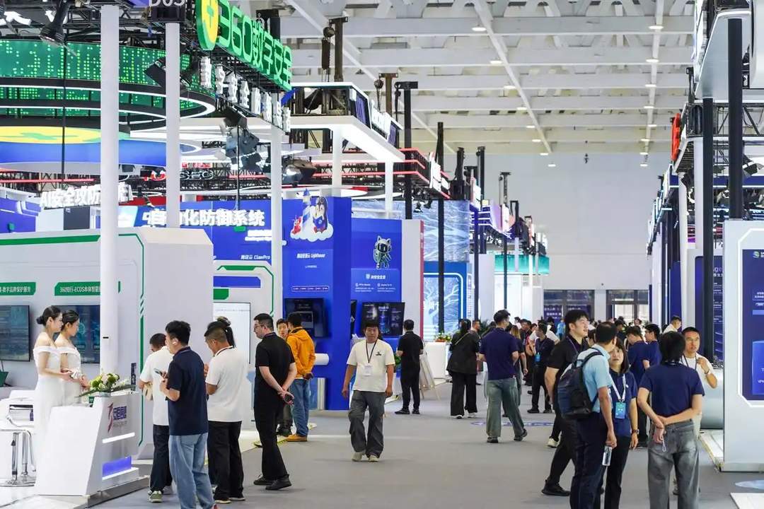 好评中国 