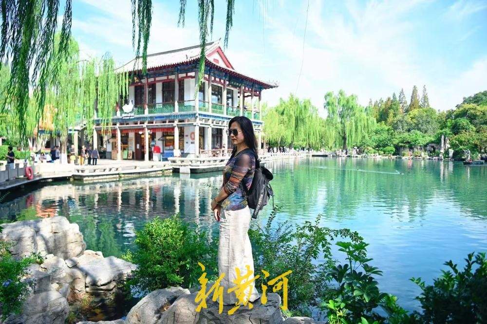 暑期落幕，泉韵依旧，五龙潭泉水游热度不减