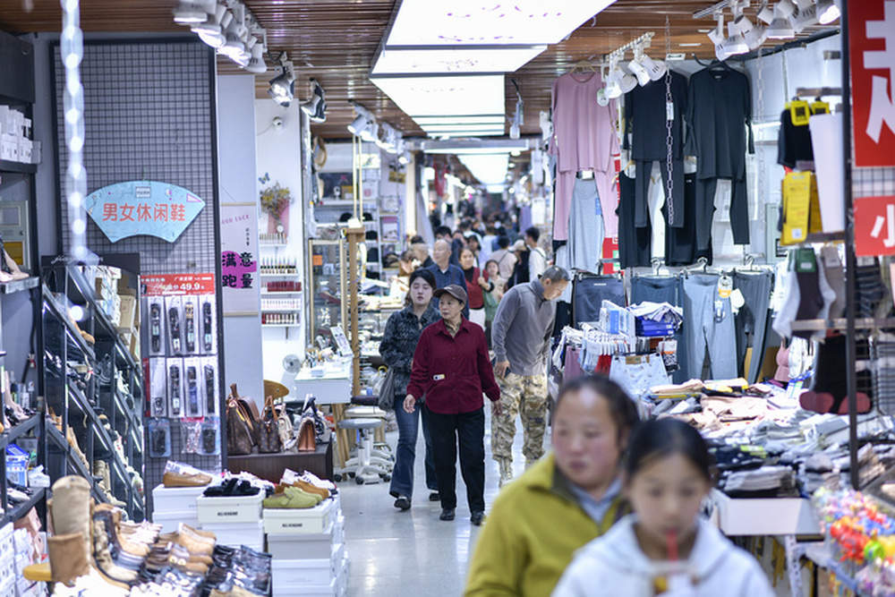 单日最高客流量突破3万人次，济南泺口服装城老商圈焕发新活力
