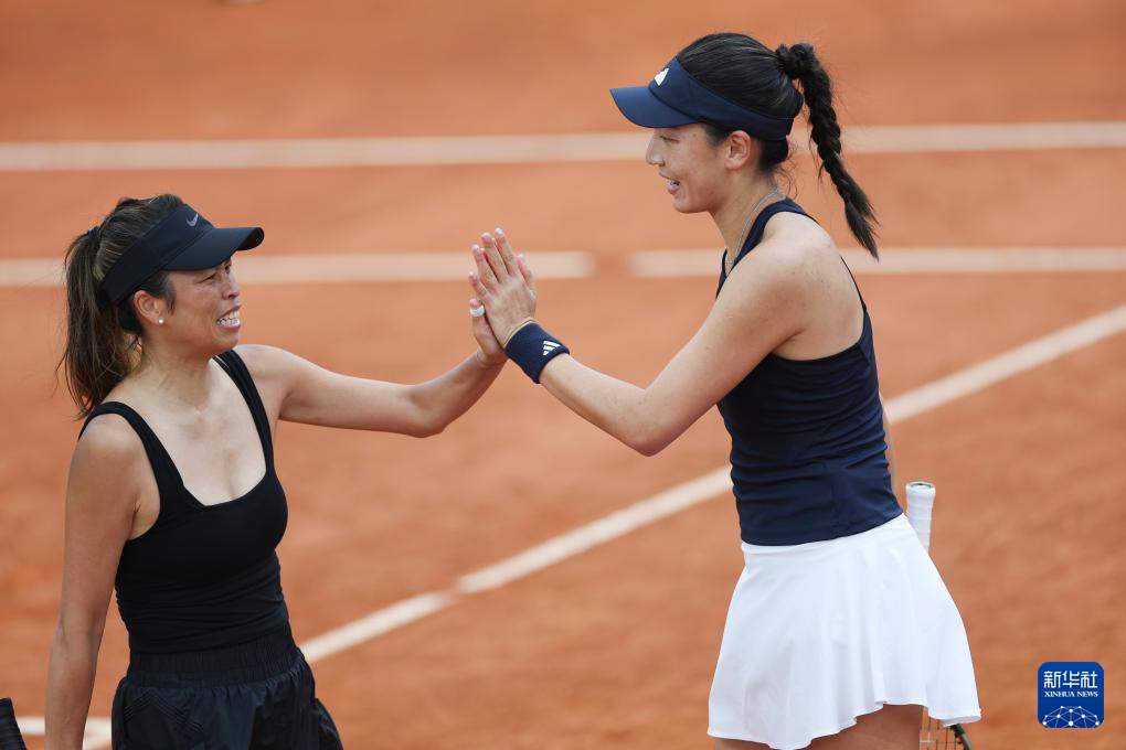 WTA1000罗马站：谢淑薇/王欣瑜晋级女双16强