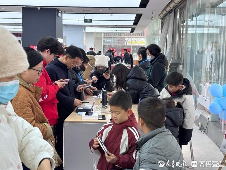 “国补”后的首个周末，济南多个家电卖场客流较平时增加三四倍