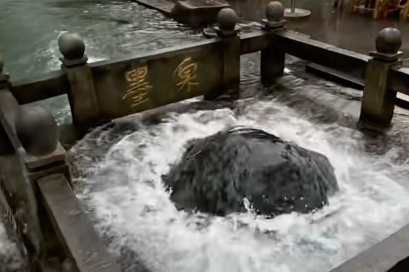济南趵突泉水位迎来“16连涨”，有望刷新近60年最高水位纪录