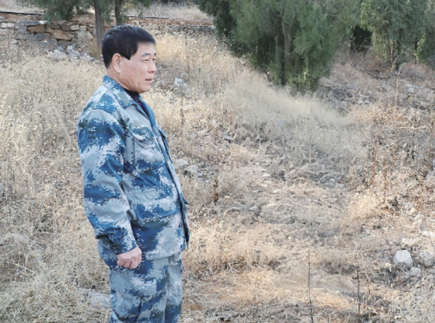 每天山路巡林十几公里，一年穿坏好几双鞋……他们是泉城绿的守护者