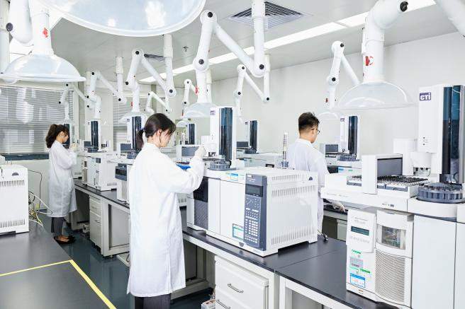 一次性铝箔餐具铝迁移量远超食品安全标准 检察公益诉讼力推整改