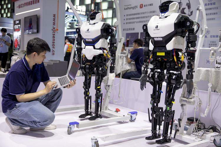 全球第三大移动操作系统原生鸿蒙发布 你知道华为产品里藏着哪些独属中国的浪漫吗？