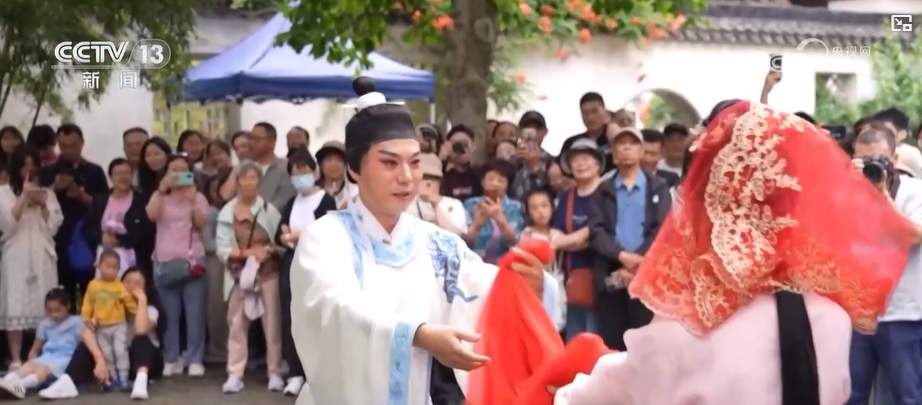 假日活动多元 丰富游览体验