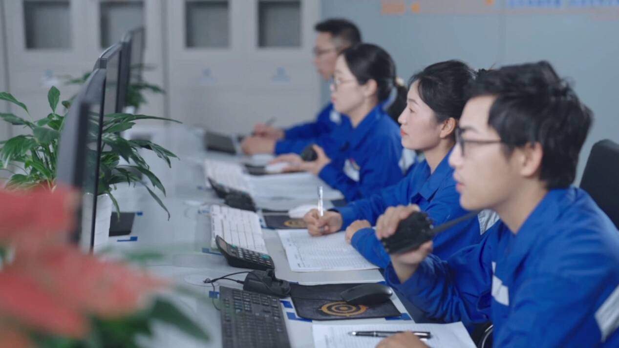 经济大省挑大梁｜传统工厂长出“智慧大脑” 人工智能让订单跑起来