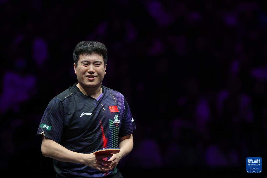 乒乓球——WTT重庆冠军赛：梁靖崑无缘男单八强