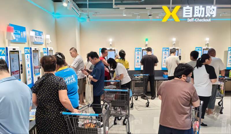 线下“硬折扣”超市火了
