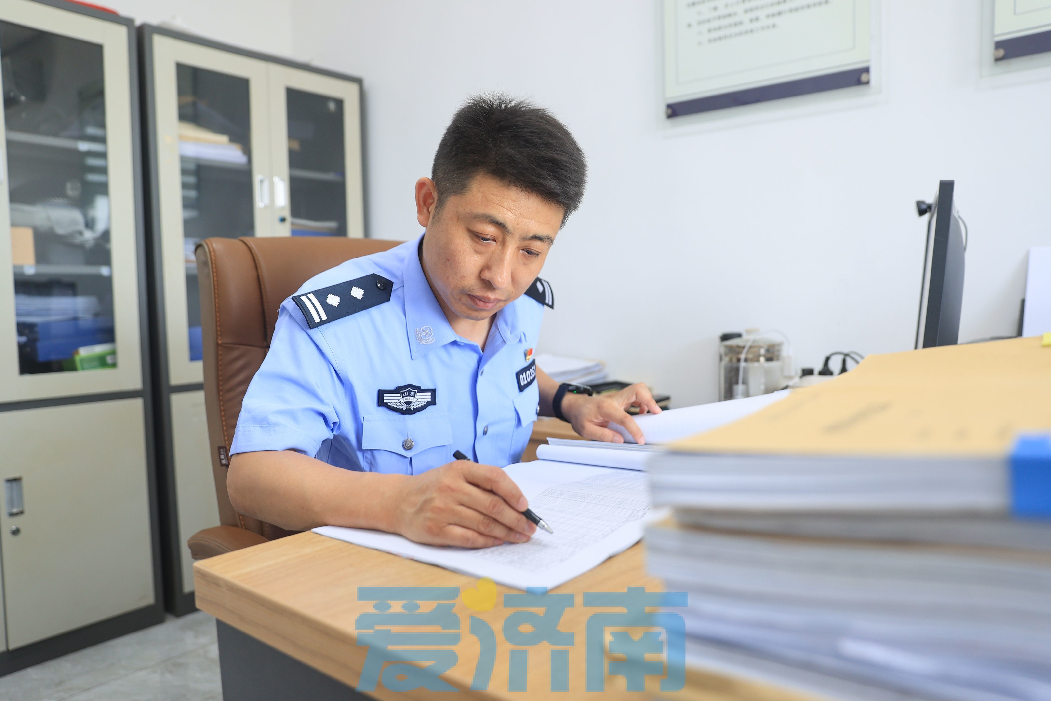 派出所民警警服图片图片