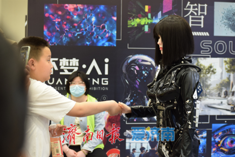 从小长假看消费市场“变形记”：流量消费走向价值深耕