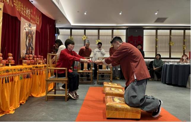 破门传艺 以文铸魂 百年非遗在当代的创造性转化与自信传承