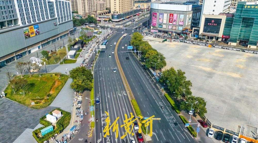 济南西市场商圈大型露天停车场关闭，将用于城市更新项目建设