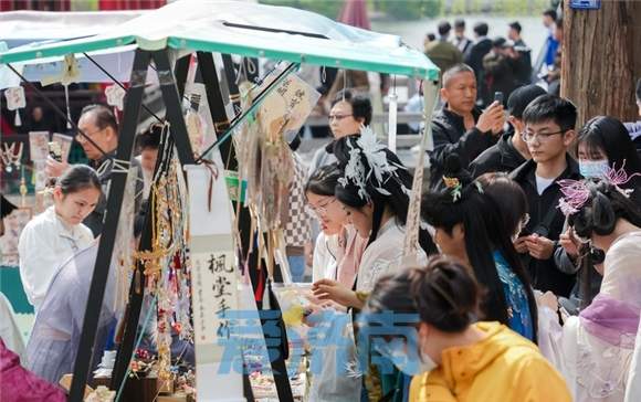 多位明星来济南、景区人人人人人……泉城打卡，这份节目单收好了