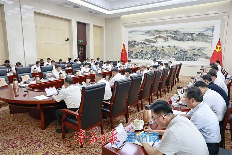 市委常委会召开会议 学习贯彻习近平总书记重要指示重要文章和全国党建工作座谈会精神 研究黄河流域生态保护和高质量发展民主监督等事项