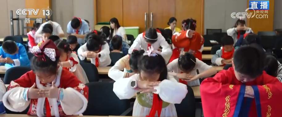 “活”起来、“动”起来、“立”起来 多彩春假趣味多孩子们乐在其中