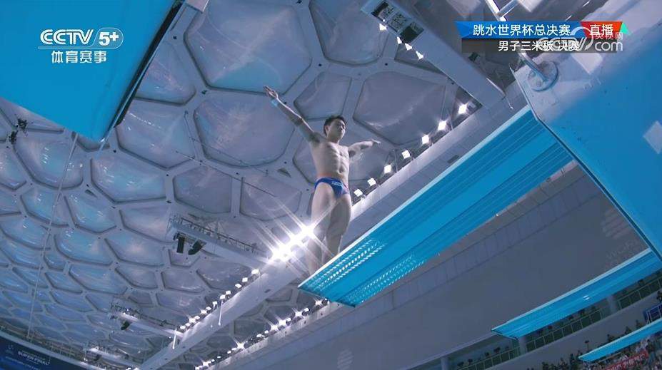 王宗源、郑九源包揽跳水世界杯总决赛男子三米板冠亚军