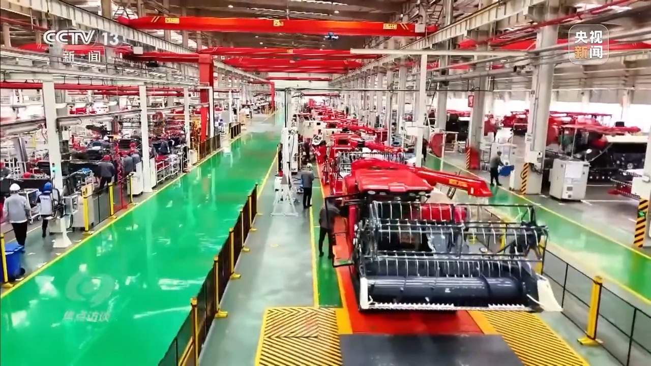 从抗旱到抢收 解读粮食增产背后的“密码”