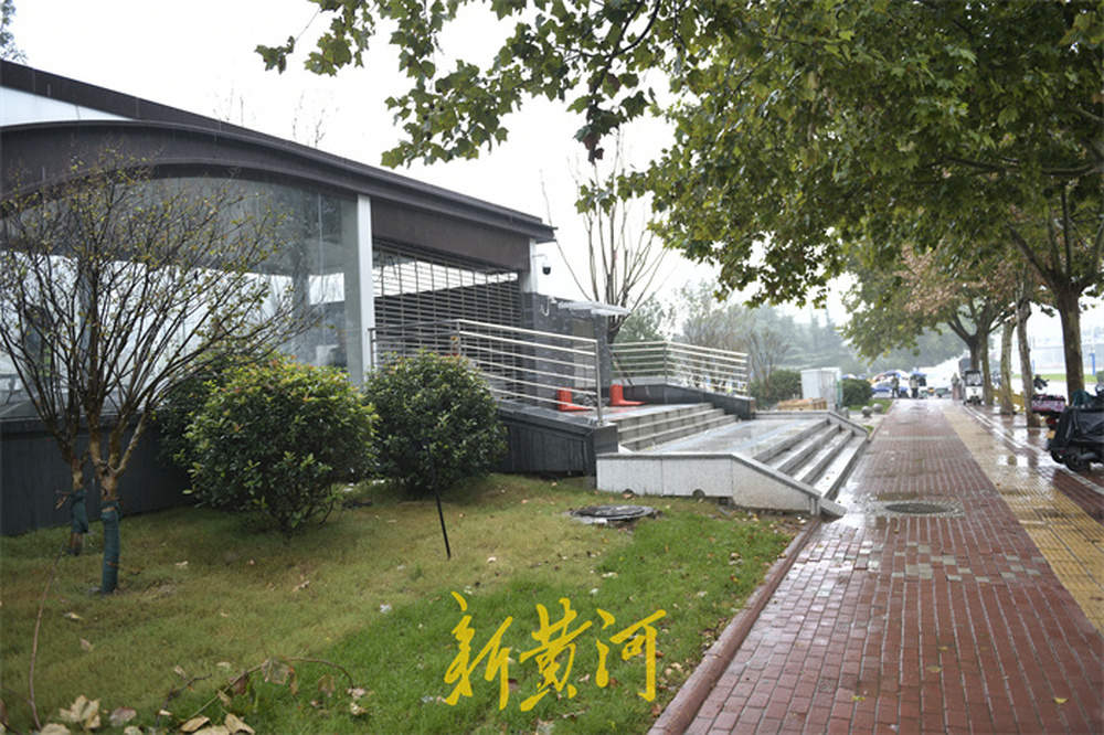 济南文博片区地铁站点出入口露脸，距山东博物馆百米之遥