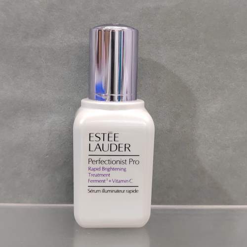 抑黑修护保湿三重协同：2025秋冬淡斑精华终极指南