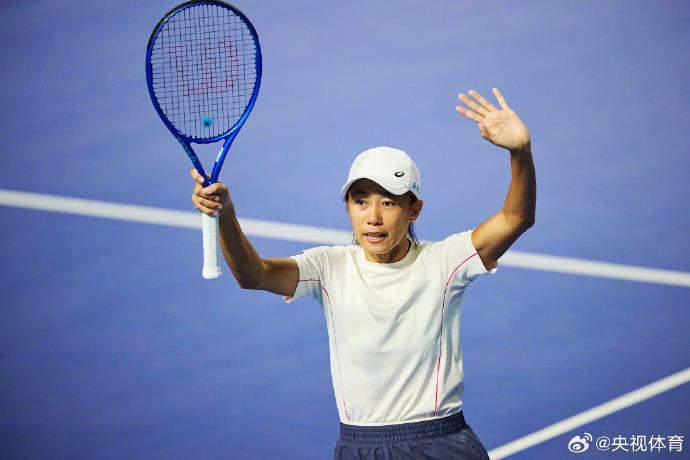 张帅晋级广州网球公开赛女单八强