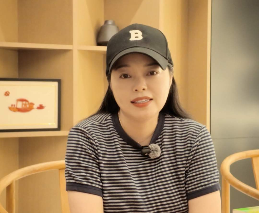 浙江阿姨资助12年的河南女孩，高考699分！