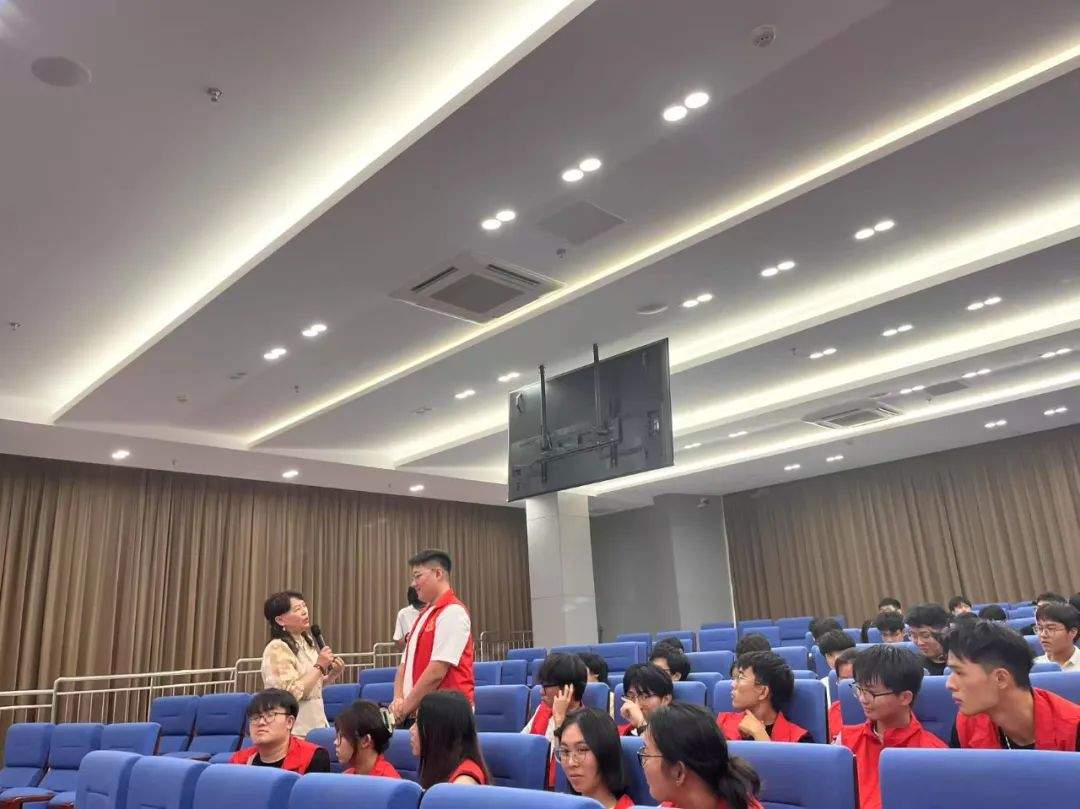 共谱二十年志愿传承新篇章 泉城义工志愿服务宣讲高校行第十站走进山东交通学院