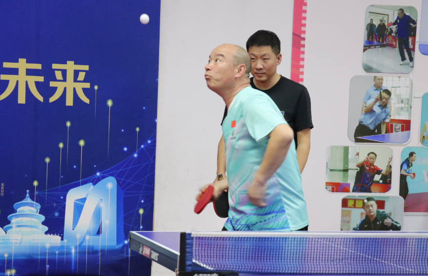 “天津银行杯”第三届乒乓球团体赛燃情开赛 天津银行济南西城支行助力国球风采