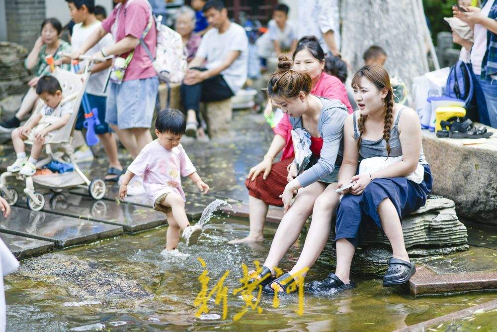 一年四季 泉在济南｜仲夏持续高温 泉畔避暑有“凉方”