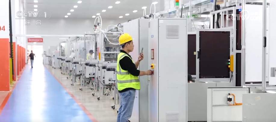 开年即冲刺！港口码头、重大工程、科技创新……各领域火热开局积聚经济发展“底气”